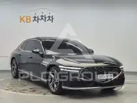 2022 Genesis G90