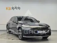 2023 Genesis G90