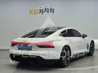 2022 Audi E-TRON
