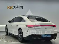 2022 Mercedes Benz Eqs