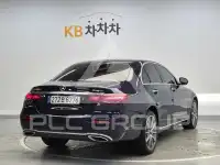 2022 Mercedes Benz E-Class