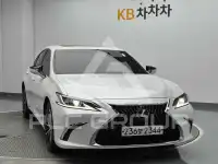 2023 Lexus ES
