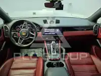2022 Porsche CAYENNE