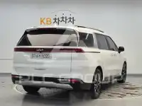 2023 KIA Carnival