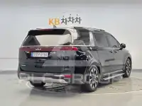 2023 KIA Carnival