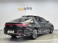 2023 KIA K8