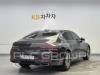 2024 Genesis G80