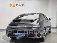 2025 Hyundai Ioniq