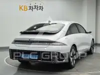 2025 Hyundai Ioniq