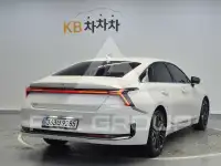 2025 KIA K8