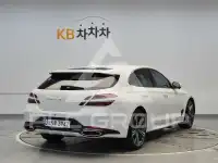 2025 Genesis G70