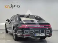 2025 Genesis G90
