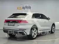2023 Audi Q8