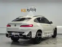 2025 BMW X4