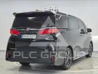 2025 Toyota Alphard