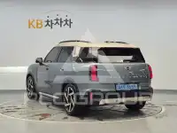 2025 Mini Countryman