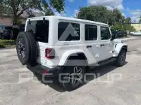 2026 Jeep WRANGLER фото