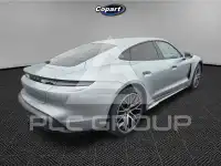 2022 Porsche Taycan