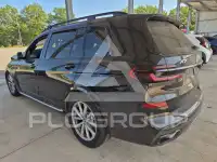 2023 BMW X7