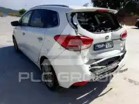 2017 KIA Carens