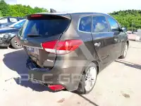 2018 KIA Carens