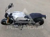 2019 BMW R9