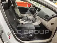 2015 Volvo V40