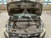 2016 KIA Carens