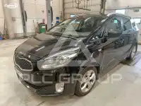 2016 KIA Carens