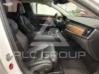 2017 Volvo V90