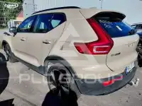 2025 Volvo EX 40