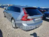 2017 Volvo V90