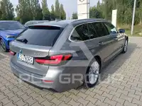 2022 BMW 530