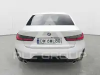 2023 BMW 320