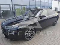 2025 BMW 740