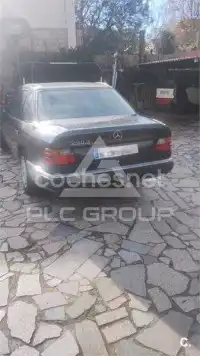 1993 Mercedes Benz 200
