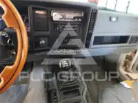 1995 Jeep CHEROKEE