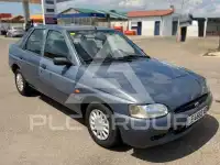 1995 Ford ESCORT
