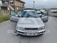 1998 Volvo S40