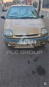 1998 Renault Clio
