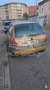 1998 Renault Clio
