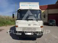 1999 Nissan CABSTAR