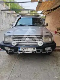 1999 Toyota LAND CRUISER