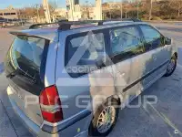 2000 Mitsubishi Space Wagon