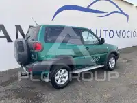2000 Nissan Terrano