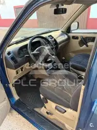 2000 Nissan Terrano