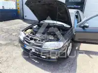2000 Nissan ALMERA