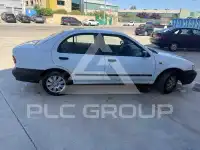 2000 Nissan ALMERA