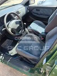 2000 Nissan ALMERA