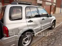 2000 Suzuki Grand Vitara